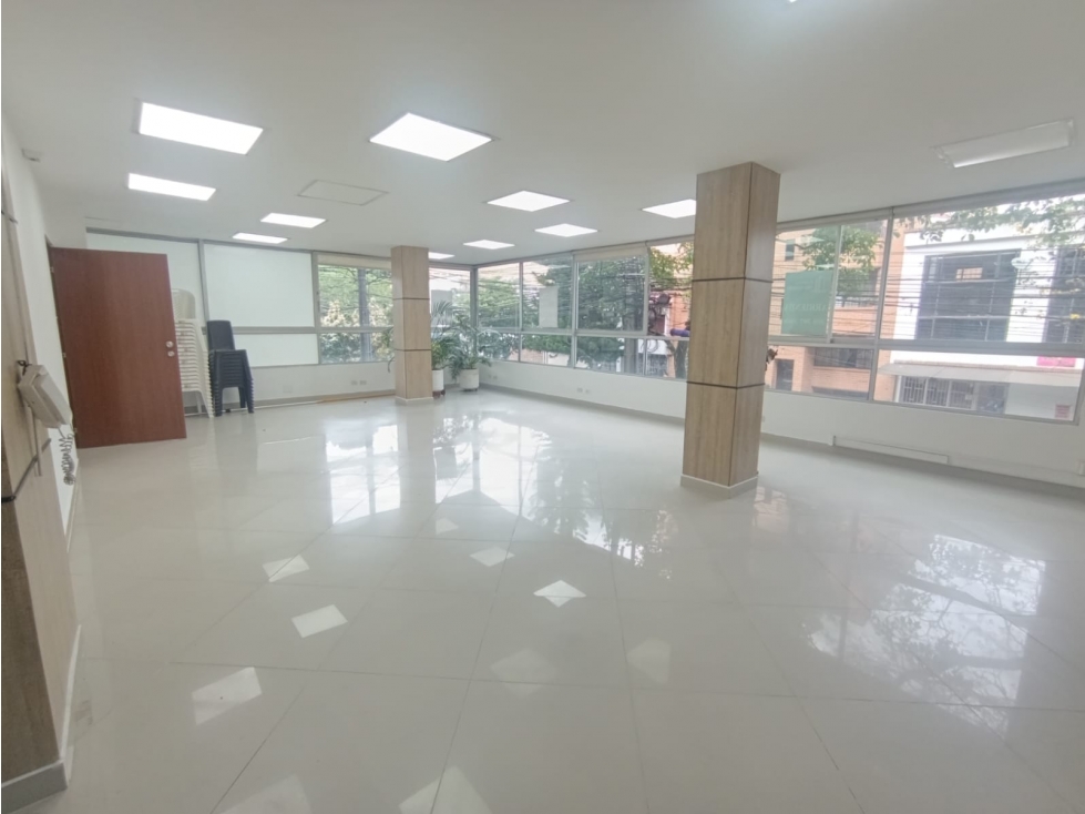 Arriendo de oficina en Medellin, sector Estadio — foto 6