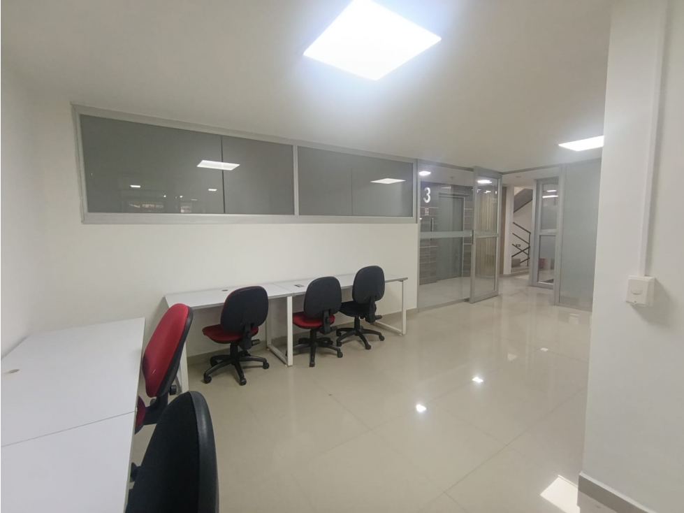 Arriendo de oficina en Medellin, sector Estadio — foto 4