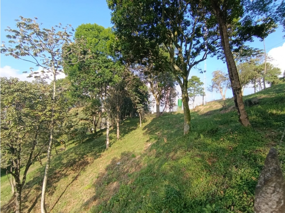 Venta de Lote Independiente en Sabaneta, Antioquia