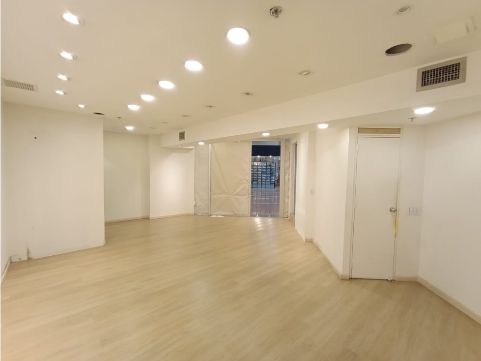 Arriendo de local comercial, centro comercial Unicentro - Medellín — foto 4