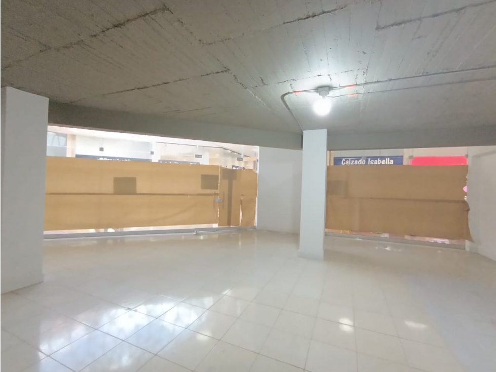 Arriendo de local comercial, centro comercial Unicentro - Medellín — foto 3
