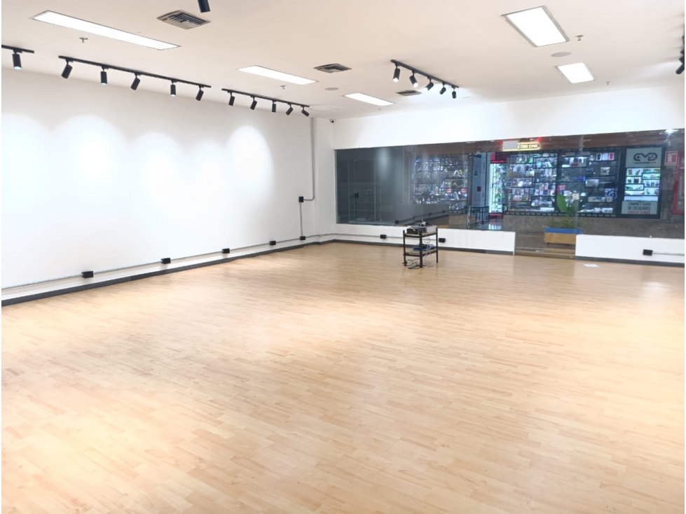 Arriendo de local comercial, centro comercial Unicentro - Medellín — foto 4