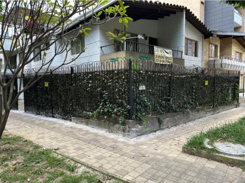 Venta de Casa - Terreno esquinero en Belen Alameda — foto 5