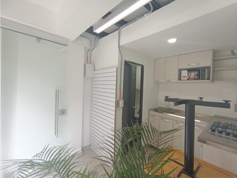 Arriendo local comercial en Ciudad Del Rio — foto 4