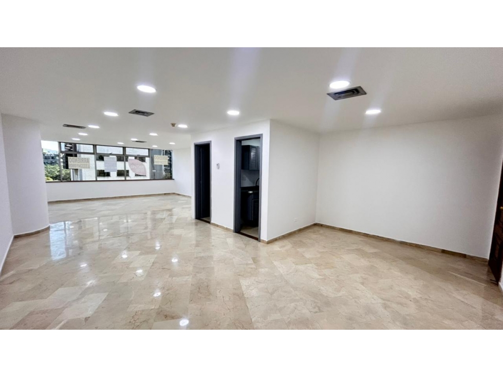 Venta y arriendo de oficina en el Poblado, Medellín — foto 6