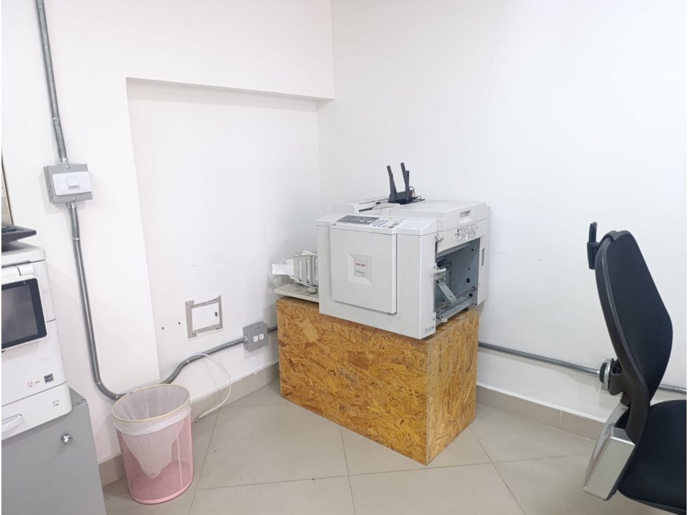 Arriendo de oficina en Medellin, sector Estadio — foto 6