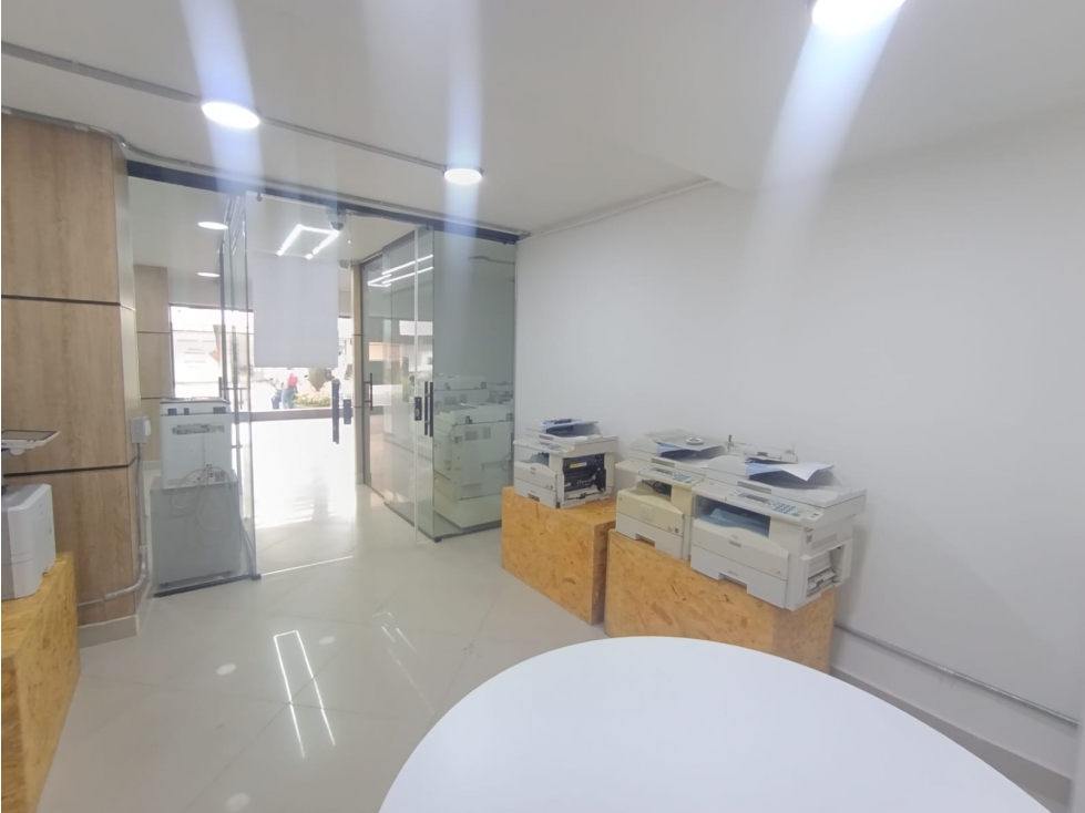 Arriendo de oficina en Medellin, sector Estadio — foto 4