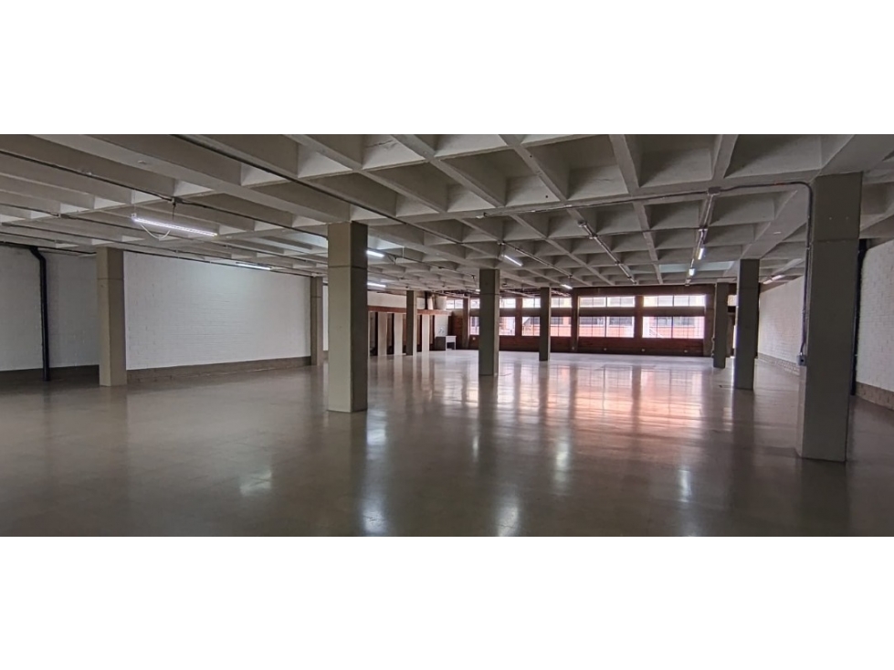 Local en arriendo en Guayabal - Medellín — foto 4