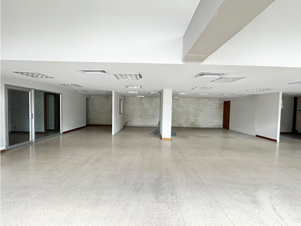 Local comercial en arriendo, sector Las Vegas - Envigado