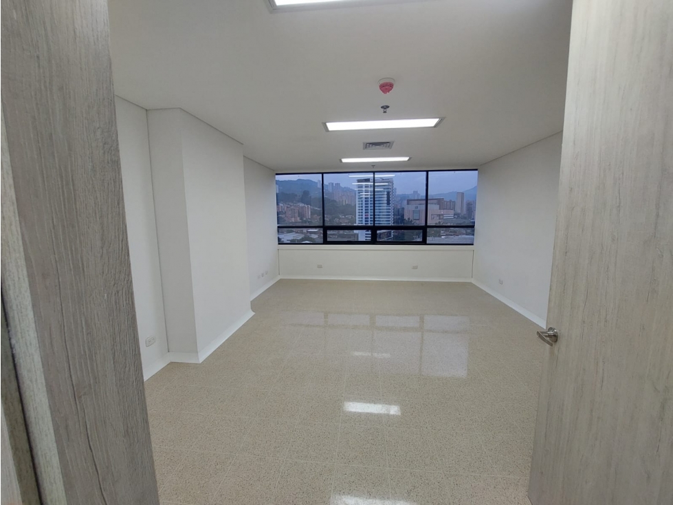 Venta de consultorio en Envigado, sector las Vegas - 6