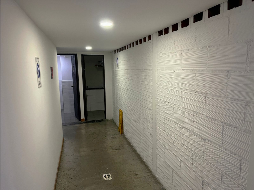 Arriendo bodega en Envigado, sector primavera. - 6