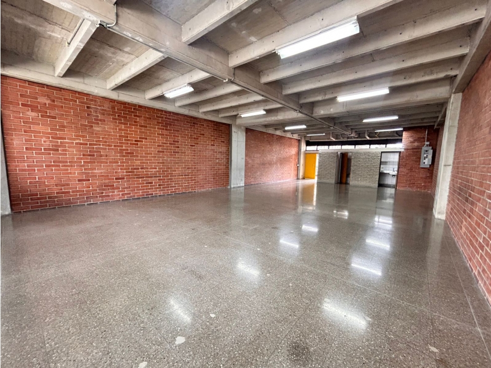 Arriendo de Oficina en Guayabal - Medellín — foto 5