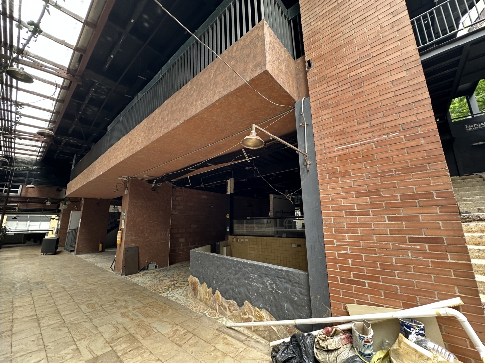 Venta local comercial en el Poblado - sector Milla de oro