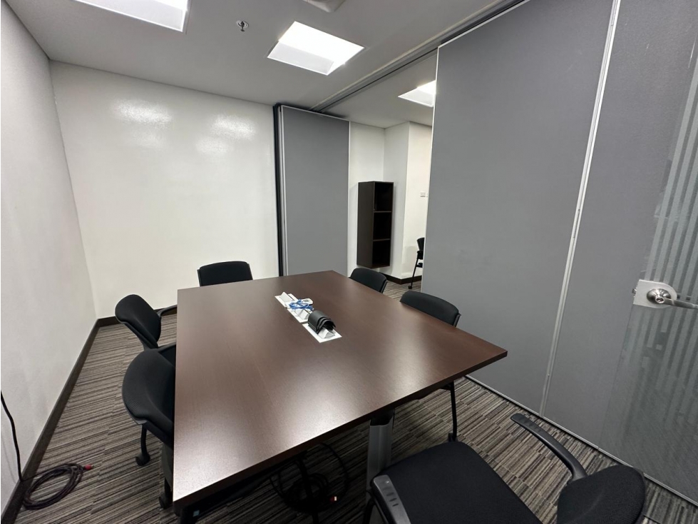 Arriendo de Oficina en El Tesoro - Medellín — foto 5
