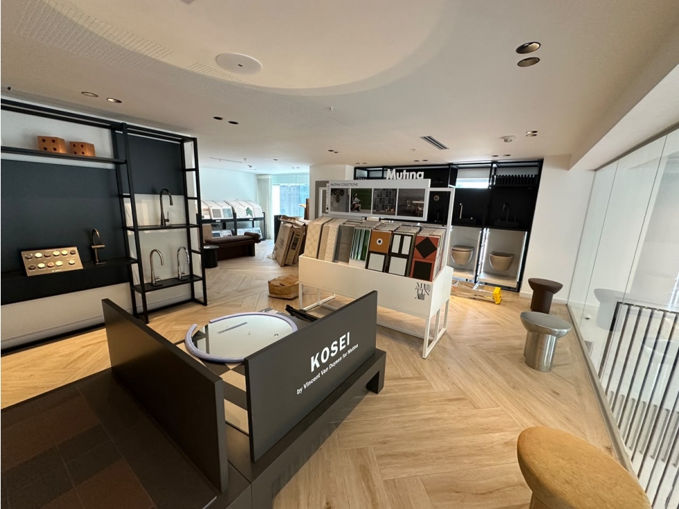 Arriendo local comercial en sector Milla de Oro - Medellín — foto 4