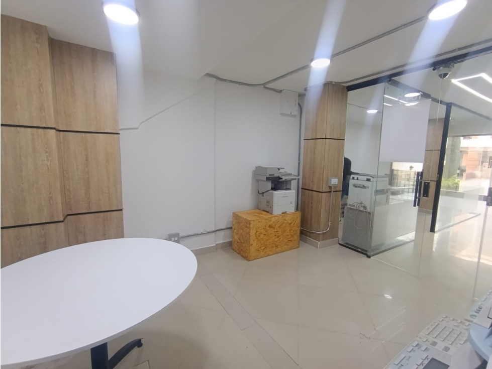 Arriendo de oficina en Medellin, sector Estadio — foto 5