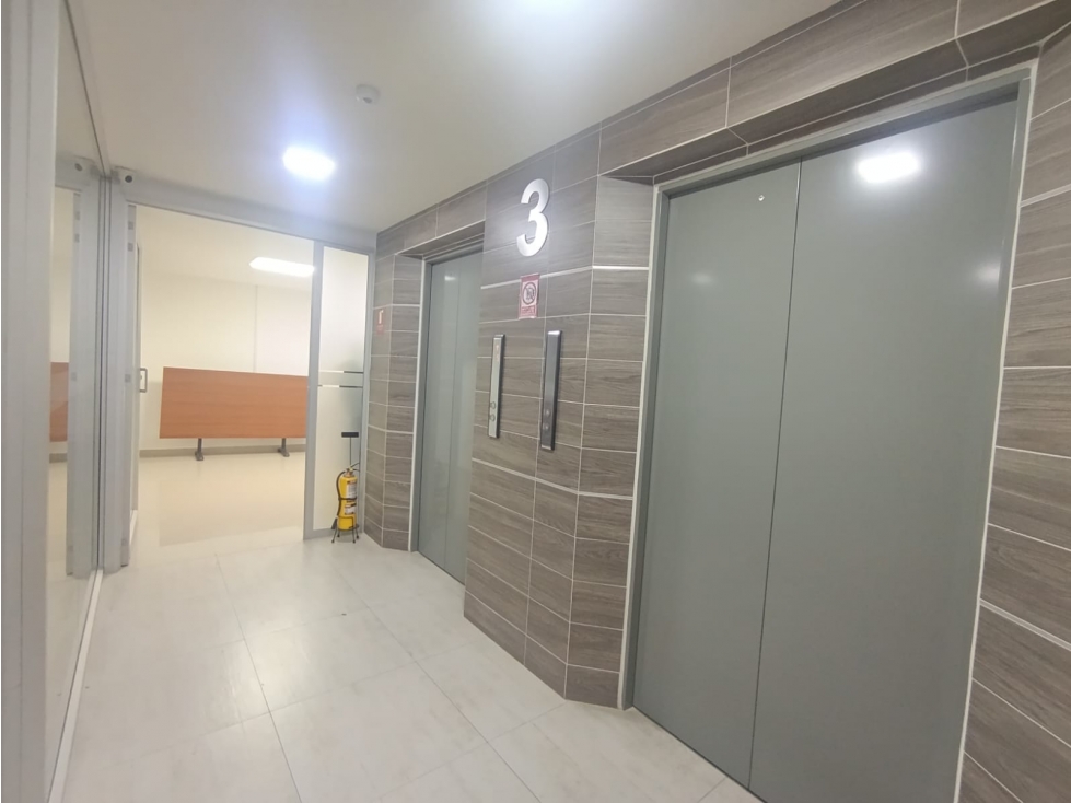 Arriendo de oficina en Medellin, sector Estadio — foto 5