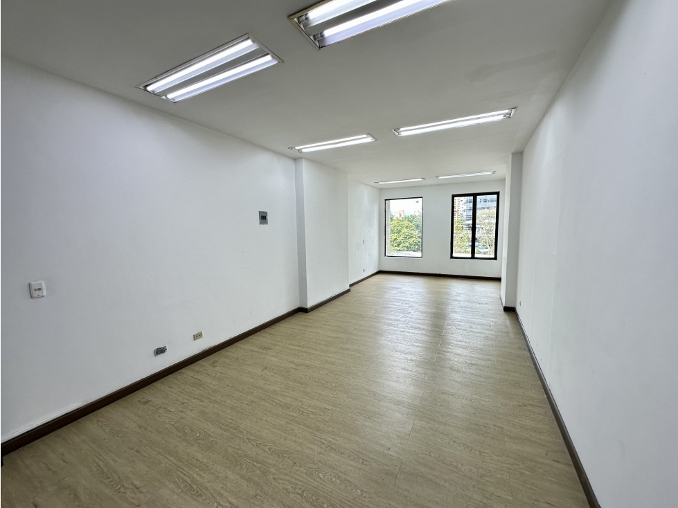 Arriendo de oficina en Medellín - sector Milla de Oro — foto 6