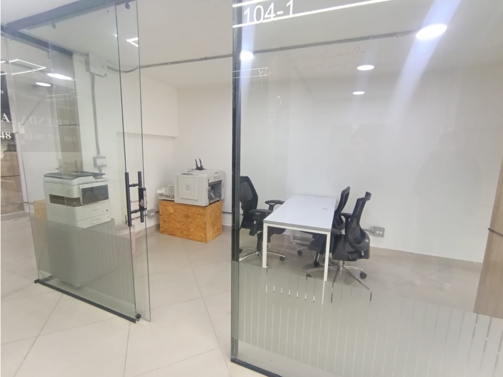Arriendo de oficina en Medellin, sector Estadio — foto 2