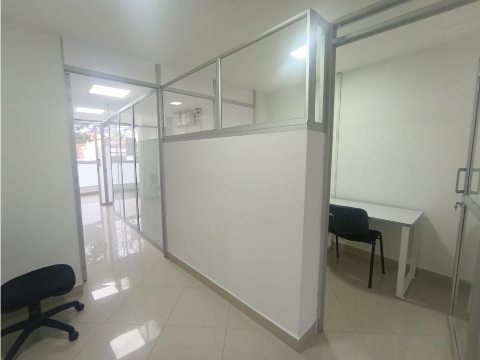 Arriendo de oficina en Medellin, sector Estadio — foto 5
