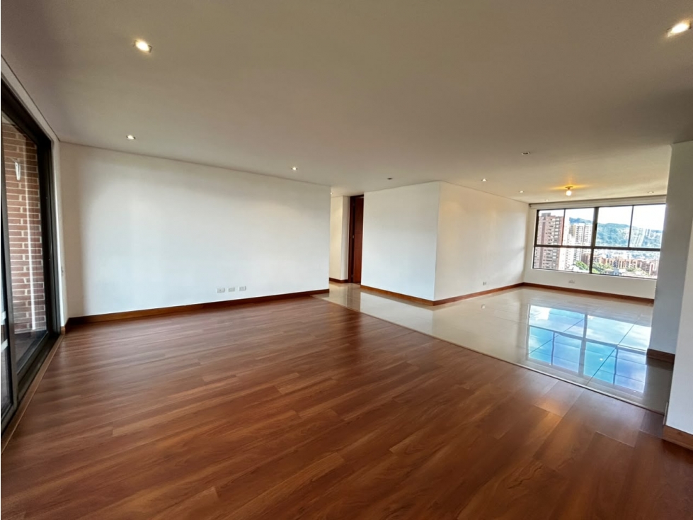 Arriendo de apartamento en El Poblado, sector Loma de Los Gonzáles