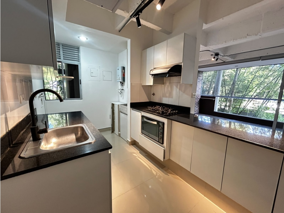 Arriendo de apartamento en el Poblado, sector Los Balsos — foto 6