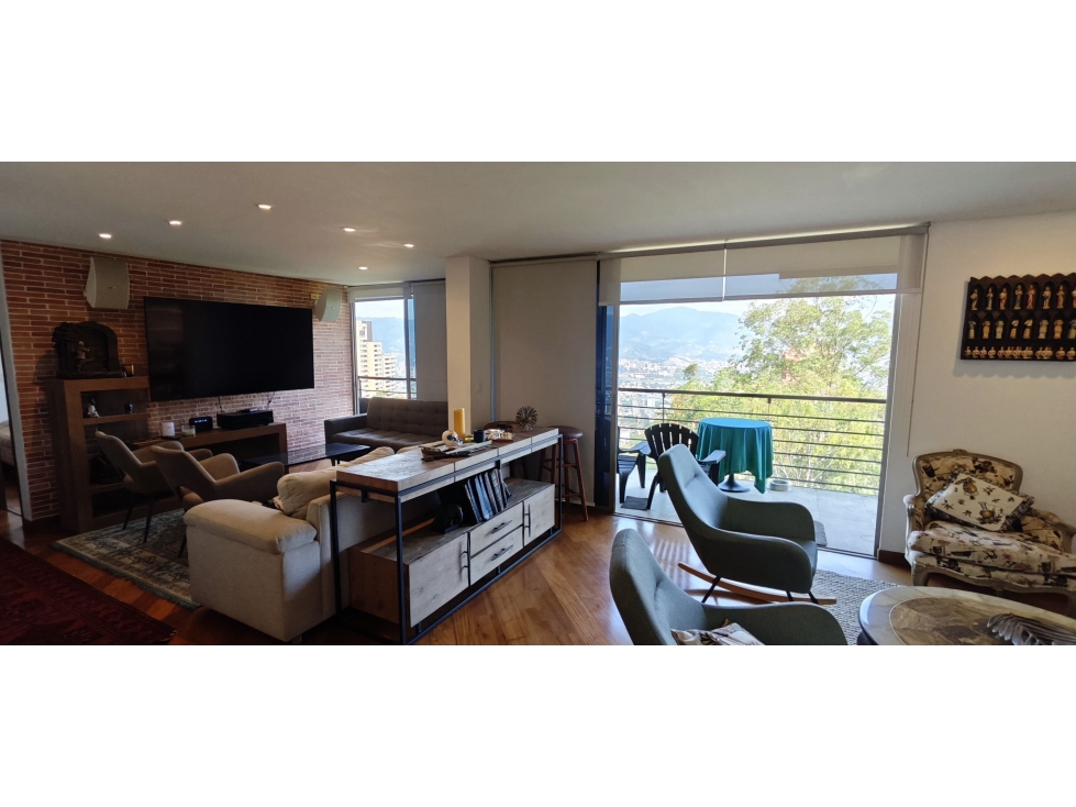 Venta de apartamento en el Tesoro - Medellín