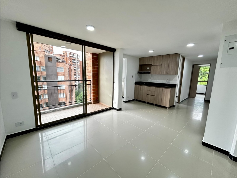 Arriendo de Apartamento en el Poblado, Sector Castropol — foto 2