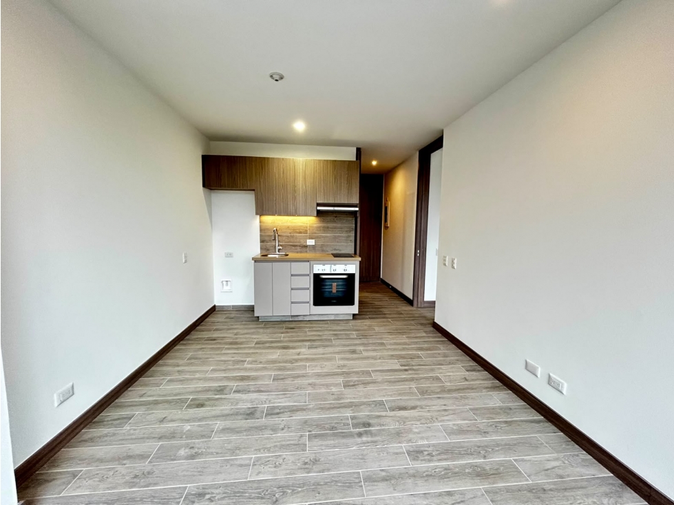 Arriendo de apartamento en el Tesoro, sector San Lucas