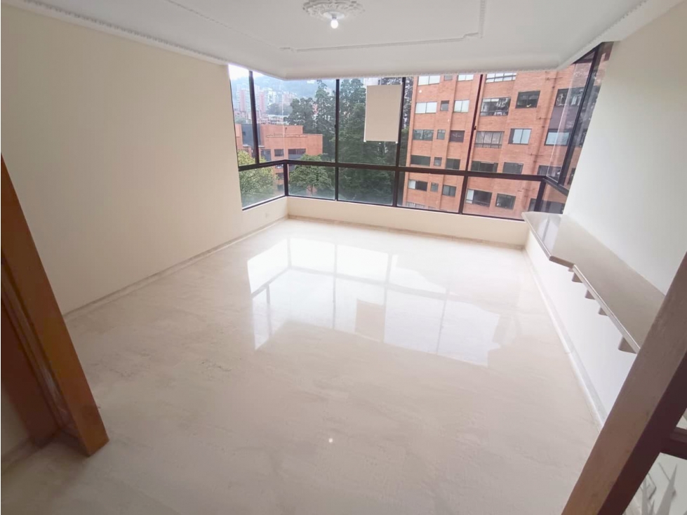 Arriendo de apartamento en el Poblado.