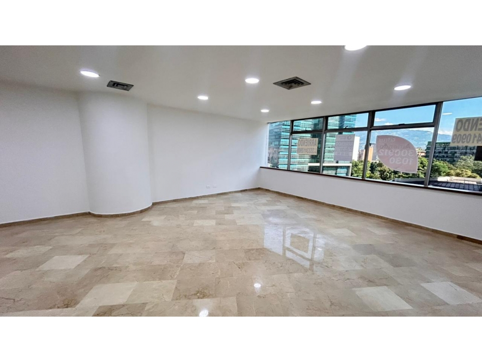 Venta y arriendo de oficina en el Poblado, Medellín — foto 3