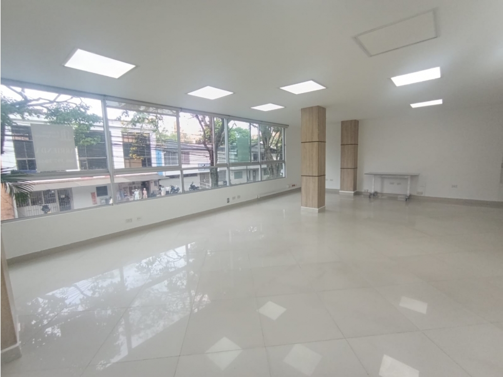 Arriendo de oficina en Medellin, sector Estadio