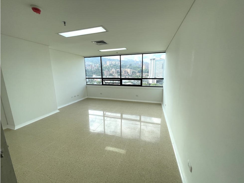 Venta de consultorio en Envigado, sector las Vegas - 2