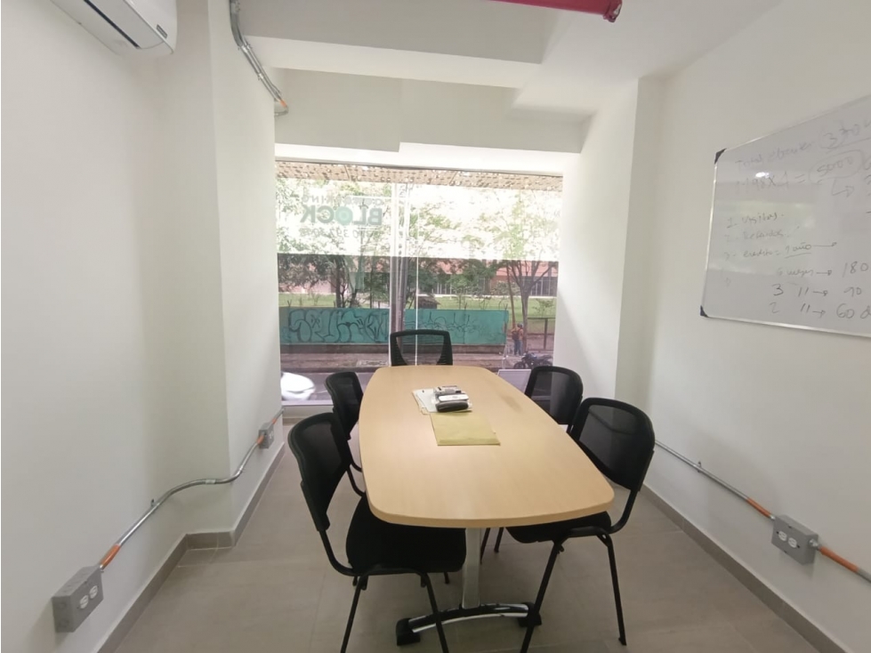 Arriendo de oficina o local comercial en Ciudad Del Rio — foto 5