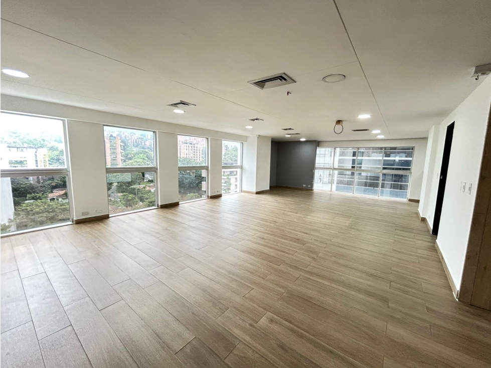 Arriendo oficina en el Poblado, Sector El Campestre — foto 5