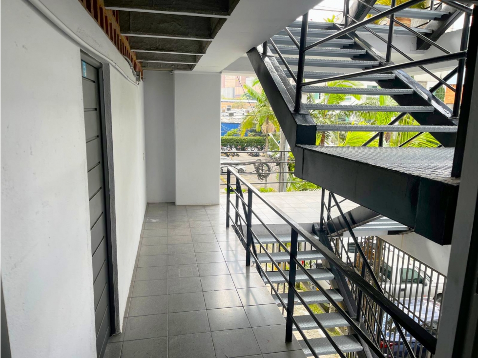 Arriendo bodega en Envigado, sector primavera. - 4