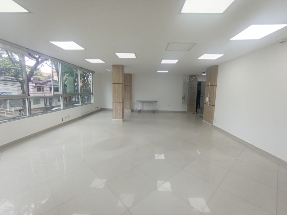 Arriendo de oficina en Medellin, sector Estadio — foto 4