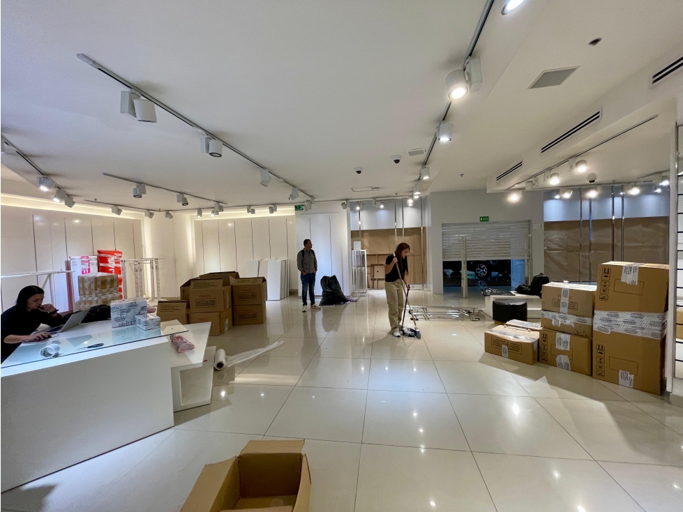 Arriendo de local centro comercial Unicentro- Medellín — foto 4