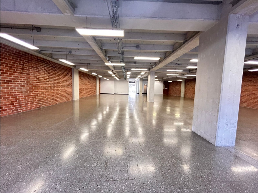 Arriendo de Oficina en Guayabal - Medellín — foto 4