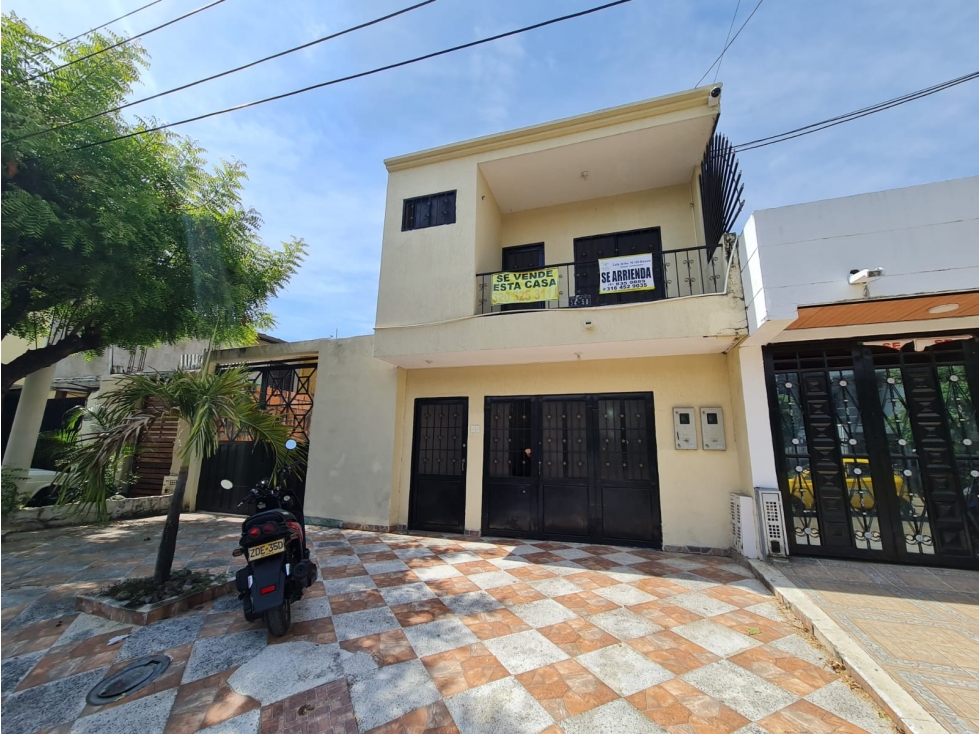 SE VENDE CASA EN ROSABLANCA
