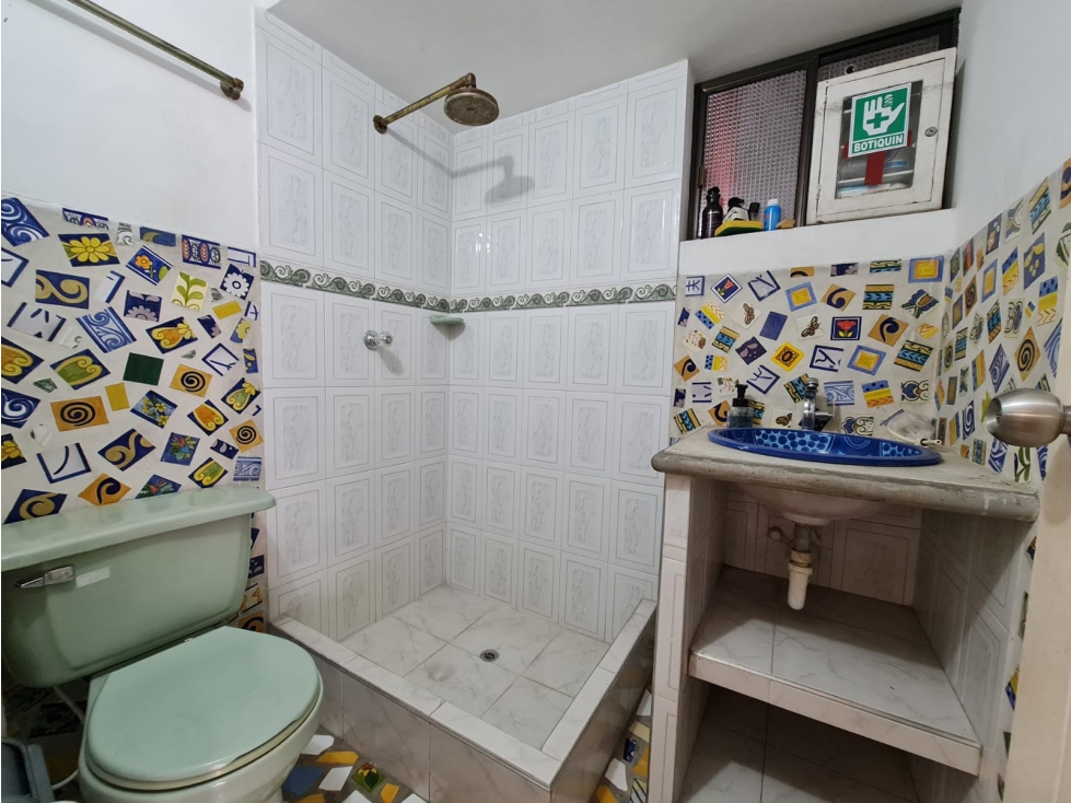 SE VENDE AMPLIA CASA COMERCIAL EN LA MAGDALENA - 5