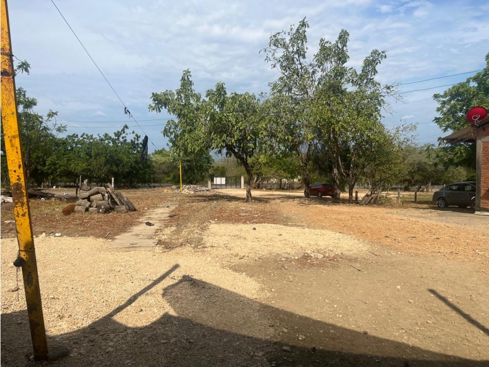 SE VENDE GRAN LOTE EN LA VÍA GIRARDOT - TOCAIMA - 3