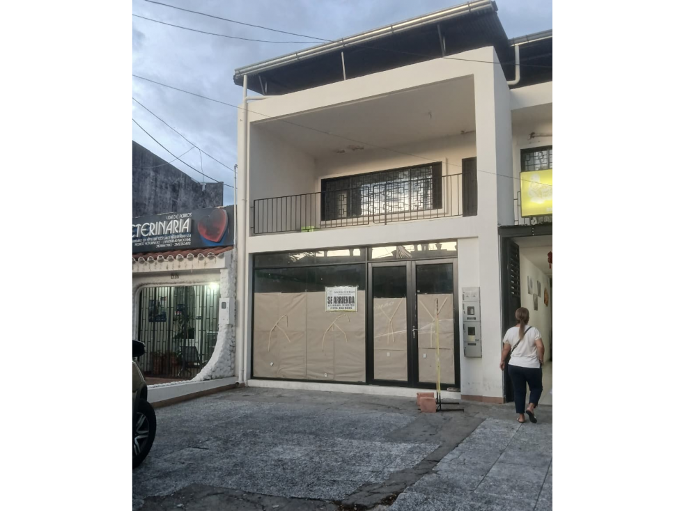 SE ARRIENDA LOCAL COMERCIAL UBICADO EN ZONA CENTRICA DE GIRARDOT - 1