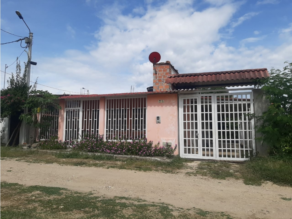 SE VENDE CASA EN LOS PRADOS 1 GUABINAL - GIRARDOT — foto 2