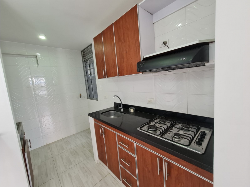 SE ARRIENDA AGRADABLE APARTAMENTO EN RESERVAS DEL PEÑÓN - 4