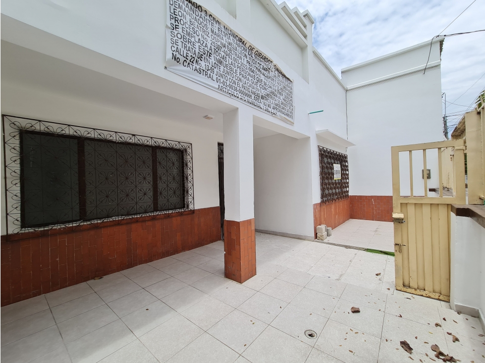 SE ARRIENDA CASA COMERCIAL EN EL BARRIO SUCRE, GIRARDOT - 4