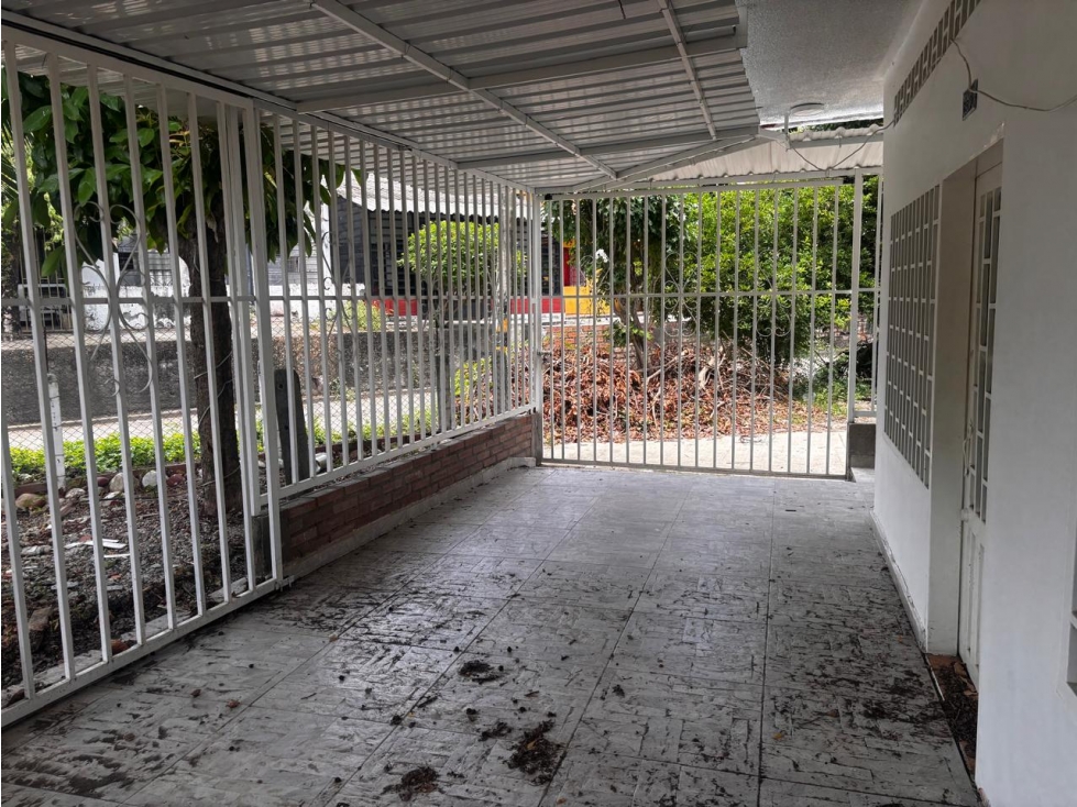 SE VENDE EXCELENTE CASA EN EL BARRIO LA ESMERALDA, GIRARDOT — foto 4