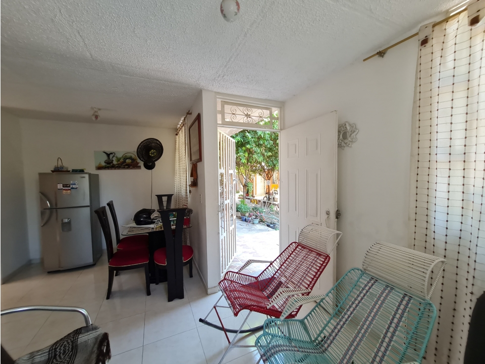 SE VENDE AMPLIA CASA EN SENDEROS DE LAS ACACIAS — foto 3