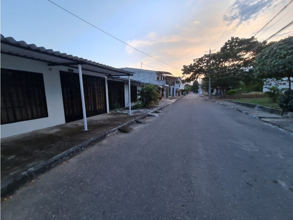 SE VENDE O ARRIENDA APARTAMENTO 2 PISO EN LA COLINA - 2