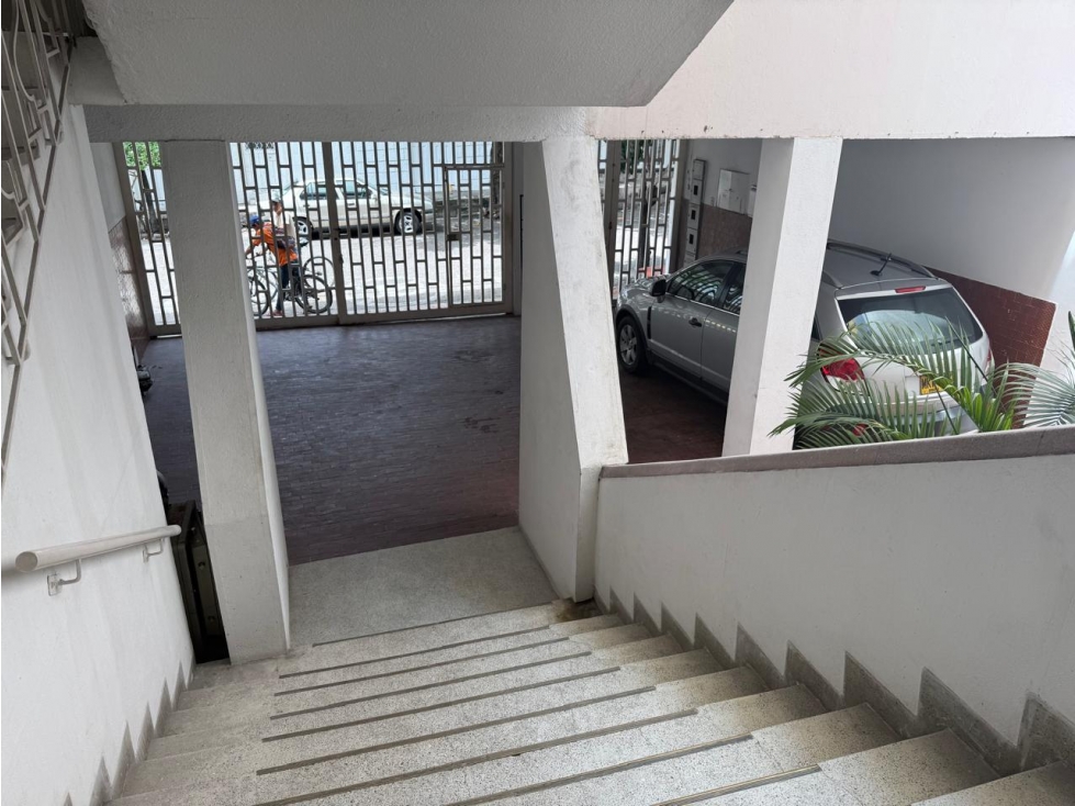 SE ARRIENDA APARTAESTUDIO EN EL BARRIO SUCRE — foto 4